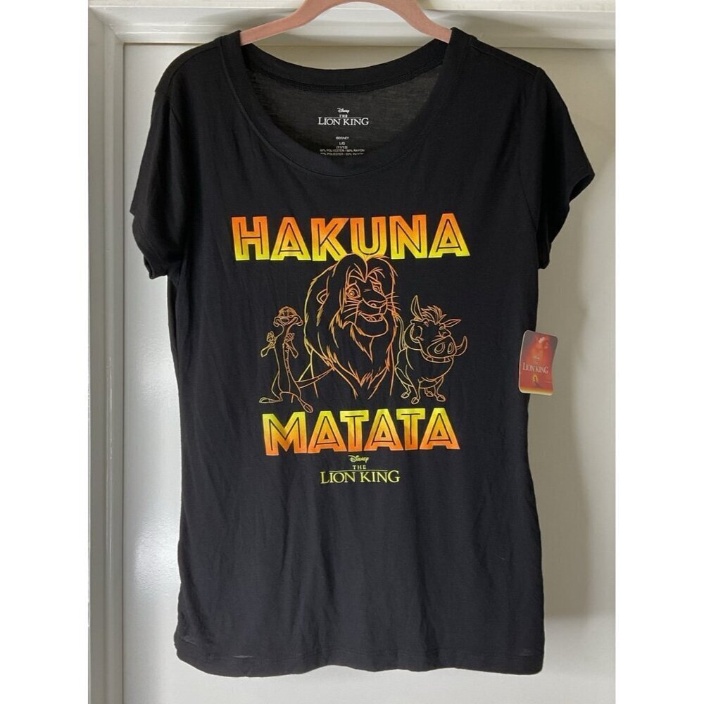 NWT Disney Lion King Hakuna Matata T-Shirt Women’s Size Lg